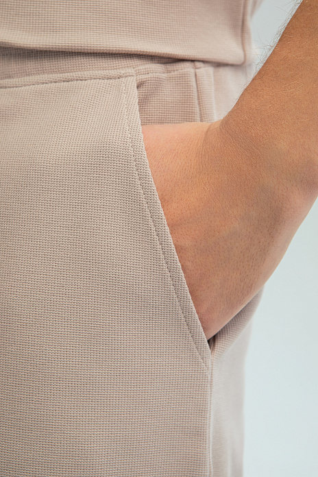 Шорты из хлопка бежевого цвета, цвет Бежевый